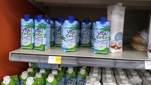 Supermarket «WinCo Foods», reviews and photos, 3400 E South St, Lakewood, CA 90805, USA