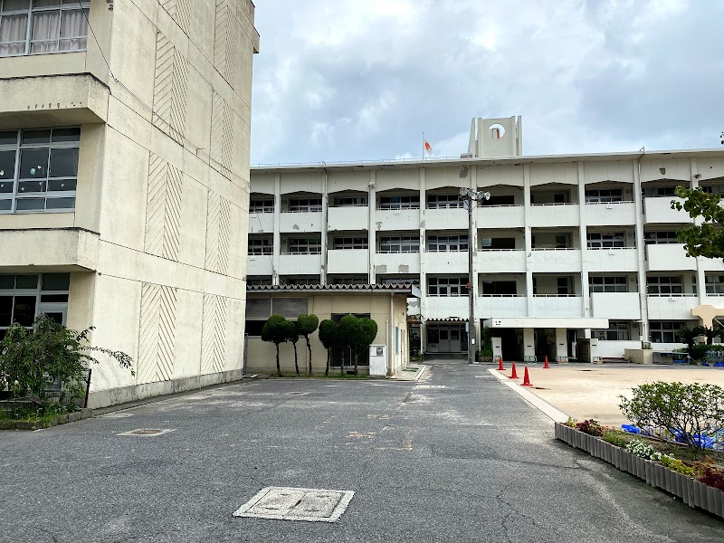 広島市立温品小学校