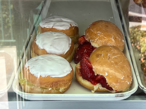 Donut Shop «M & M Donuts», reviews and photos, 1614 W Katella Ave, Anaheim, CA 92802, USA