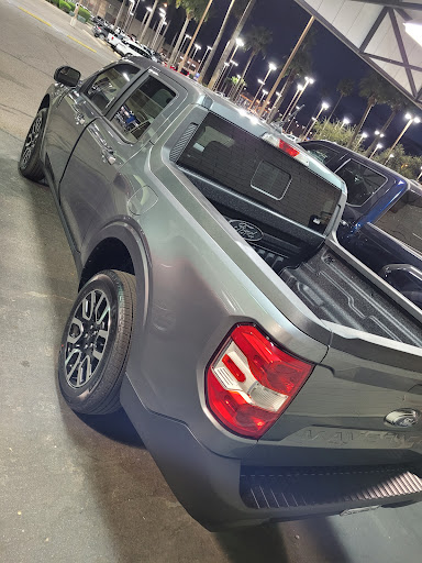 Ford Dealer «Holmes Tuttle Ford Auto Mall Tucson», reviews and photos, 660 W Auto Mall Dr, Tucson, AZ 85705, USA