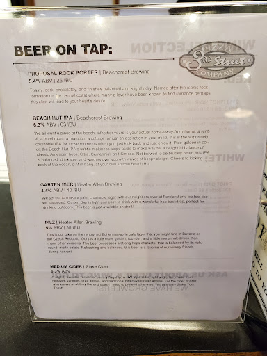 Pizza Restaurant «3rd Street Pizza Co», reviews and photos, 433 NE 3rd St, McMinnville, OR 97128, USA