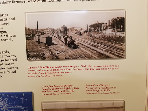 Toy Store «MOORE Toys & Gadgets», reviews and photos, 107 E Front St, Wheaton, IL 60187, USA