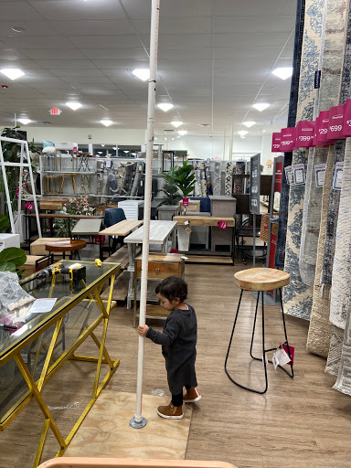 Department Store «T.J. Maxx & HomeGoods», reviews and photos, 221 N West End Blvd, Quakertown, PA 18951, USA