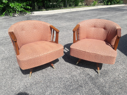 Furniture Store «San Antonio Furniture Finders», reviews and photos, 617 Fredericksburg Rd, San Antonio, TX 78201, USA