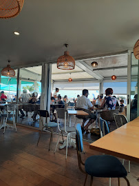 Atmosphère du Restaurant de fruits de mer Lulu à la Plage à Carnac - n°4