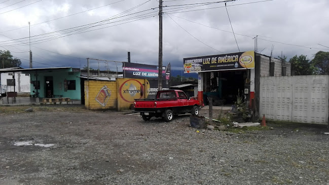 HMRR+HV9, Luz de América, Ecuador