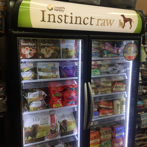 Pet Store «Pet Valu», reviews and photos, 1272 US-22, Phillipsburg, NJ 08865, USA