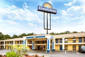 Days Inn by Wyndham Covington image