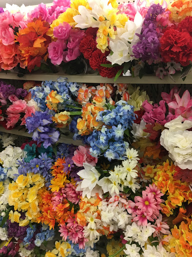 Dollar Store «Dollar Tree», reviews and photos, 900 San Fernando Rd, San Fernando, CA 91340, USA