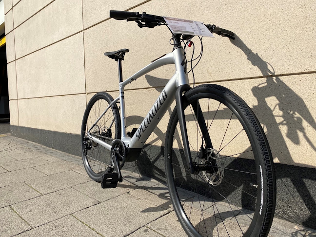Comments and reviews of Pure Electric Derby - Electric Bike & Electric Scooter Shop