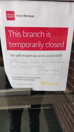 Bank «Wells Fargo Bank», reviews and photos