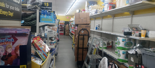Discount Store «Dollar General», reviews and photos, 7530 Smith Station Rd, Fredericksburg, VA 22407, USA
