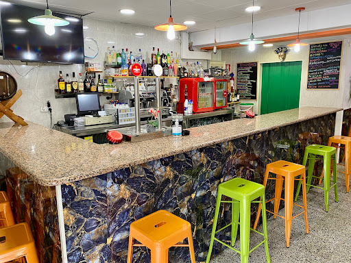 Bar Restaurant Martu City en Martorelles