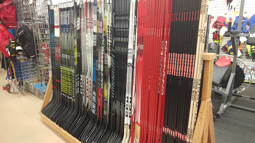 Sporting Goods Store «Play It Again Sports- Chesterfield, MI», reviews and photos, 50607 Gratiot Ave, Chesterfield, MI 48051, USA