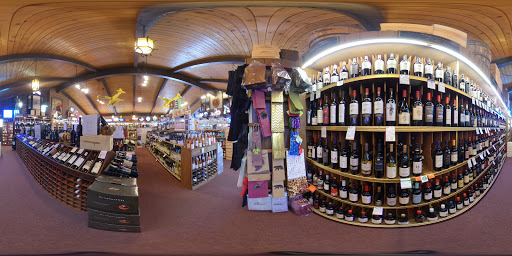 Liquor Store «La Bodega Wines & Spirit», reviews and photos, 3512 Central Ave, Riverside, CA 92506, USA