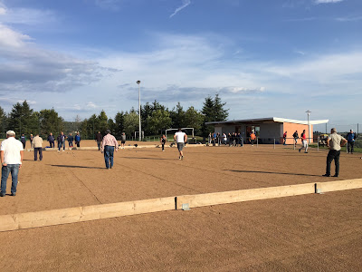 BOULE DES PINS DE POLLIONNAY à Pollionnay