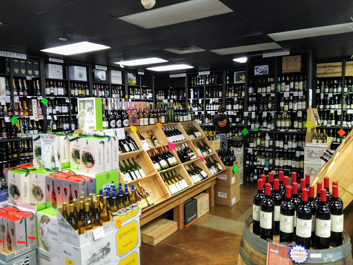 Liquor Store «1837 Wine & Spirits Emporium», reviews and photos, 1383 E Johnstown Rd, Columbus, OH 43230, USA