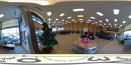 Car Dealer «Metropolitan Ford of Eden Prairie», reviews and photos, 12477 Plaza Dr, Eden Prairie, MN 55344, USA