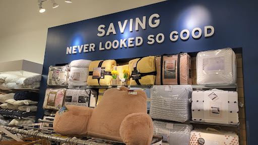 Department Store «Marshalls», reviews and photos, 2564 Central Park Ave, Yonkers, NY 10710, USA