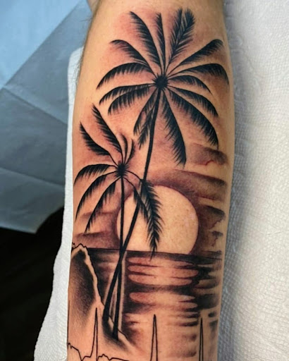 Tattoo Shop «Ink Addiction», reviews and photos, 2028 E Oakland Park Blvd, Fort Lauderdale, FL 33306, USA