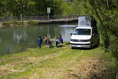 Van-Away Clermont-Ferrand - Location de vans aménagés à Royat