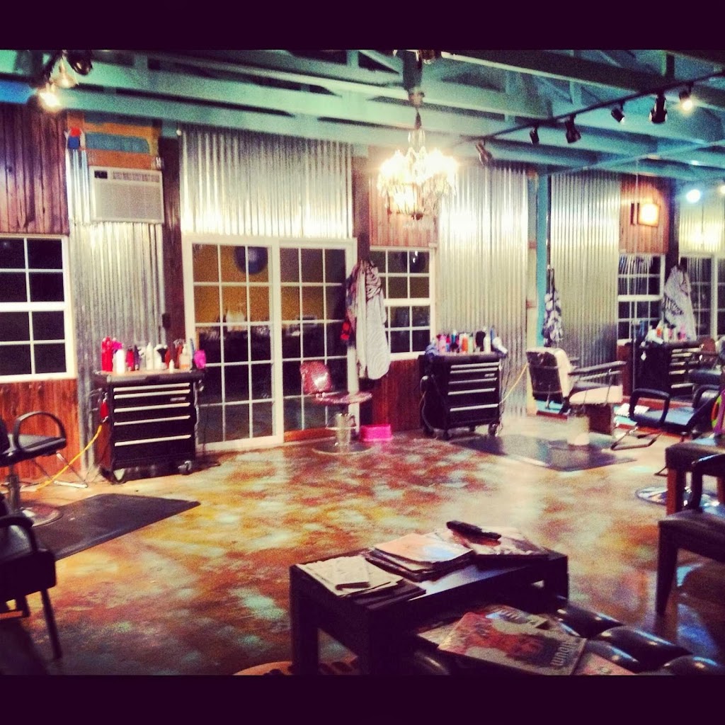 Dee Dee's Hair Place 74868