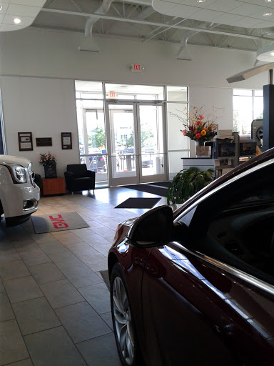 Car Dealer «Sellers Buick GMC», reviews and photos, 38000 Grand River Ave, Farmington, MI 48335, USA