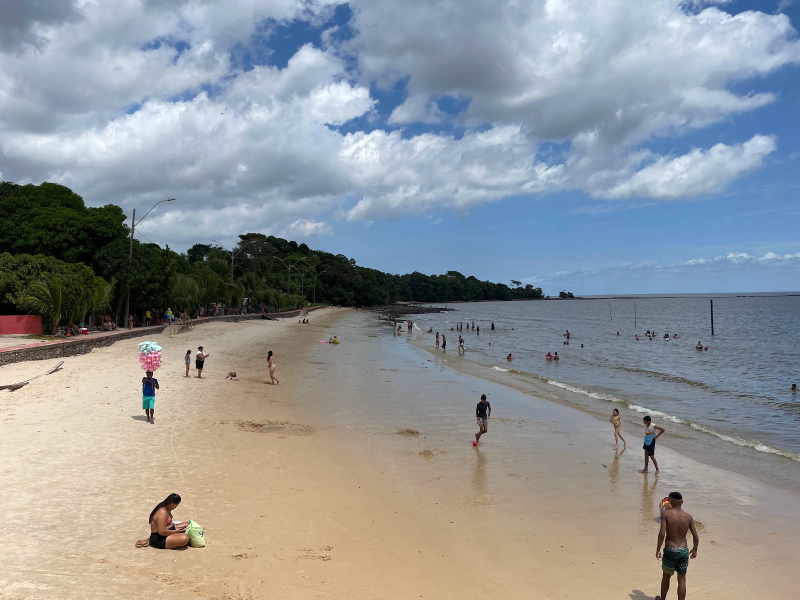 Praia do Caripi的照片 带有明亮的沙子表面