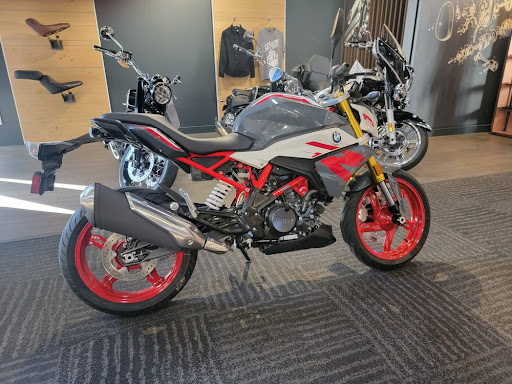BMW Motorcycle Dealer «BMW Motorcycles of Ventura County», reviews and photos, 830 Tourmaline Dr, Newbury Park, CA 91320, USA