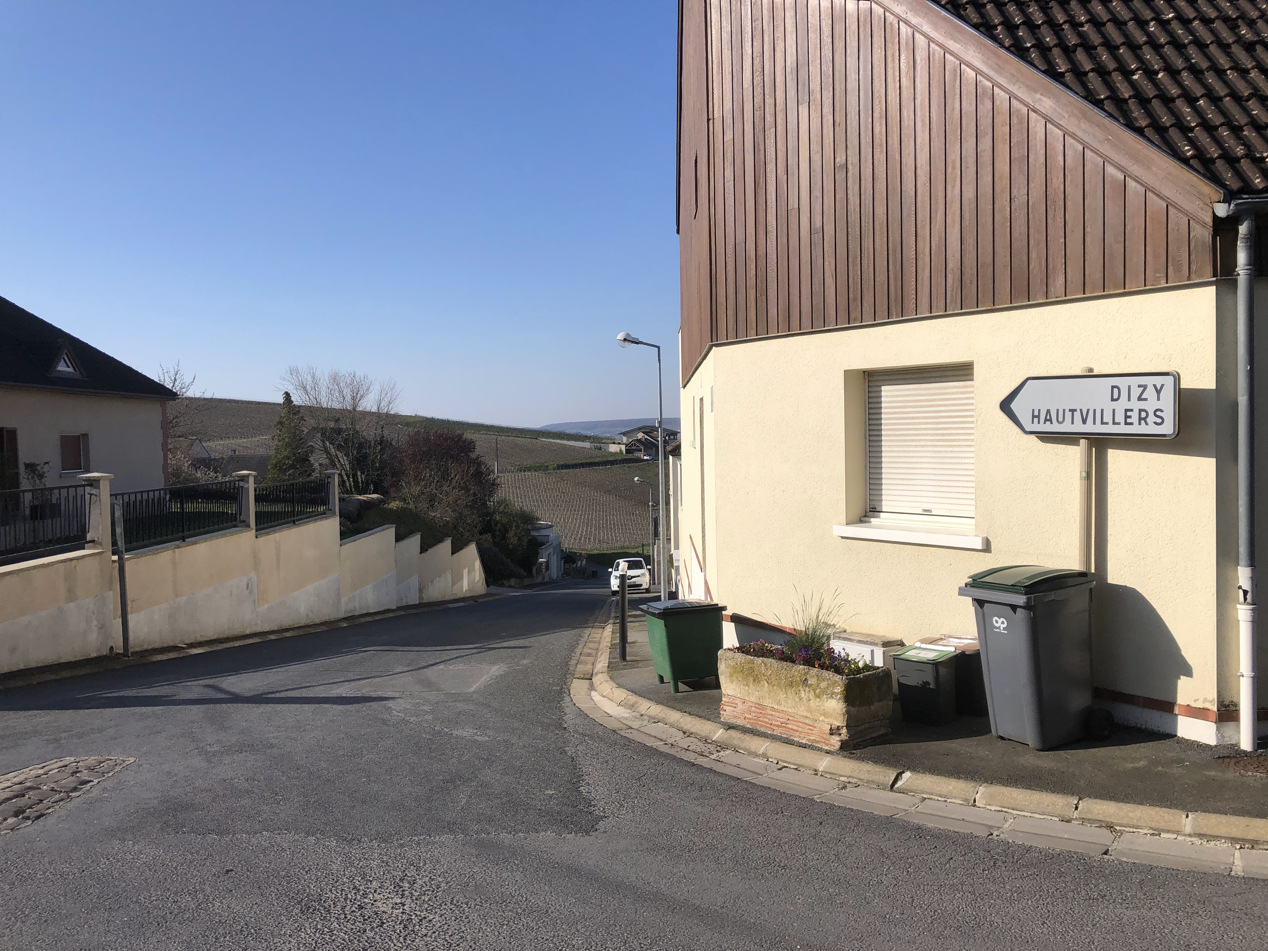 Photo n° 1 de l'avis de Laser.a fait le 28/03/2020 à 23:14