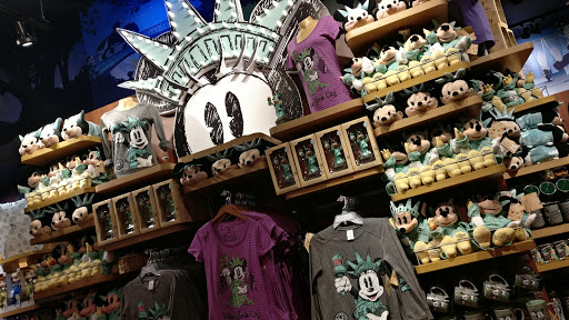 Toy Store «Disney Store», reviews and photos, 1540 Broadway, New York, NY 10036, USA