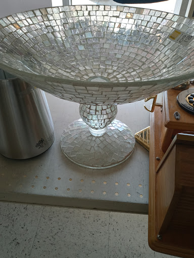 Thrift Store «Village Discount Outlet», reviews and photos, 3500 Cleveland Ave, Columbus, OH 43224, USA