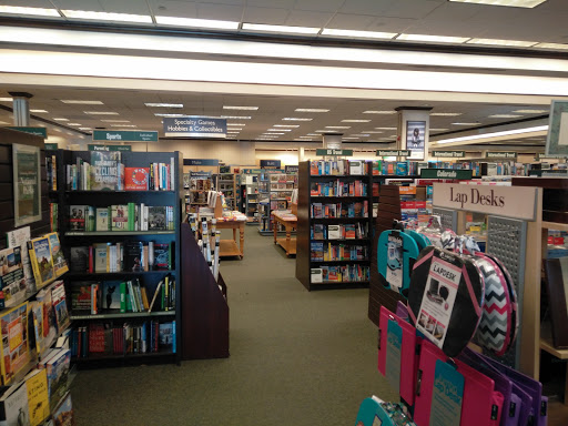 Book Store «Barnes & Noble», reviews and photos, 960 S Colorado Blvd, Glendale, CO 80246, USA