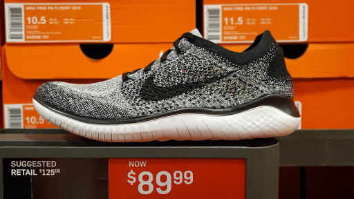 Shopping Mall «Hagerstown Premium Outlets», reviews and photos, 495 Premium Outlets Blvd, Hagerstown, MD 21740, USA