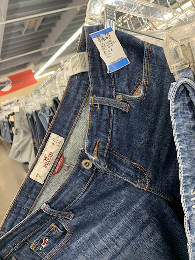 Thrift Store «Value Village», reviews and photos