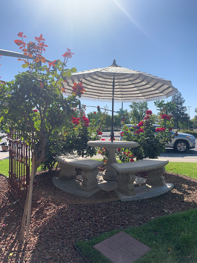 Coffee Shop «Le Boulevard», reviews and photos, 520 S Mooney Blvd, Visalia, CA 93277, USA