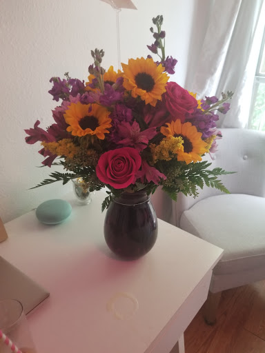 Florist «Oviedo Florist», reviews and photos, 1419 W Broadway St, Oviedo, FL 32765, USA