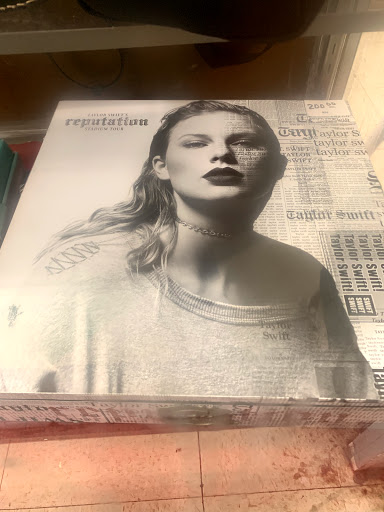 Thrift Store «Village Discount Outlet Store 12», reviews and photos, 4635 N Elston Ave, Chicago, IL 60630, USA