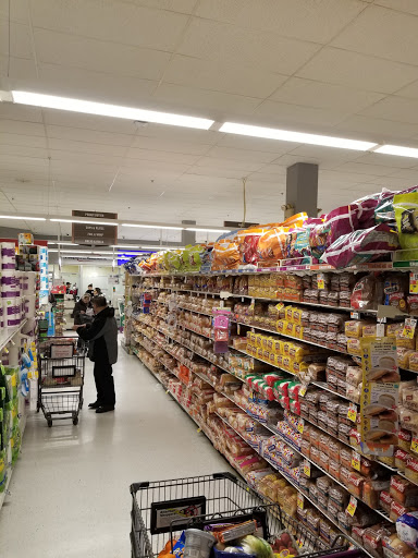 Grocery Store «Super Stop & Shop», reviews and photos, 7417 Grand Ave, Maspeth, NY 11378, USA