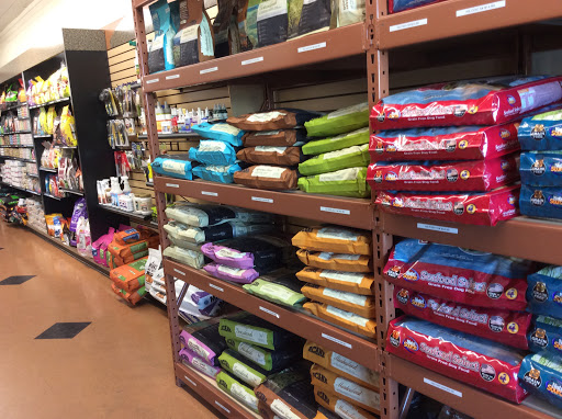 Pet Supply Store «California Pet Center», reviews and photos, 21906 Ventura Blvd, Woodland Hills, CA 91364, USA