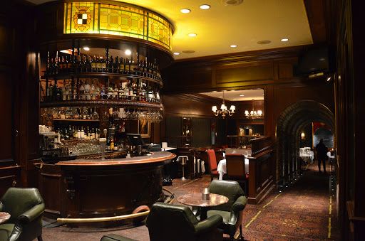 Hy's Steakhouse & Cocktail Bar