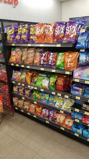 Convenience Store «Quik Stop», reviews and photos, 601 N Cloverdale Blvd, Cloverdale, CA 95425, USA