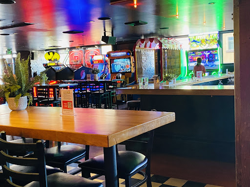 Restaurant «Grand Central Restaurant & Bowling Lounge», reviews and photos, 808 SE Morrison St, Portland, OR 97214, USA