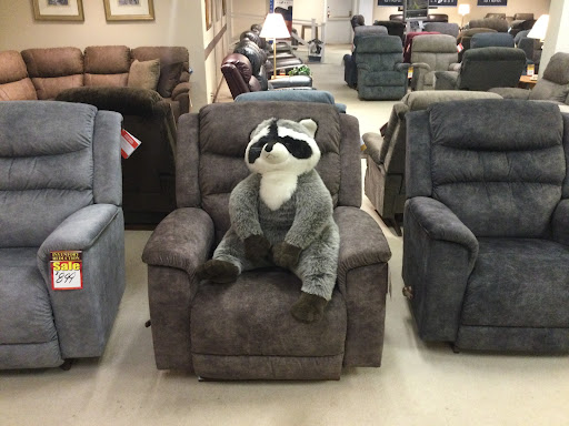 Mattress Store «Nicholls Furniture Showcase», reviews and photos, 985 S Prospect St, Marion, OH 43302, USA