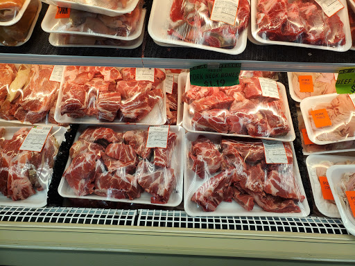 Grocery Store «Super Fresh Market», reviews and photos, 1700 N Lewis Ave, Waukegan, IL 60085, USA