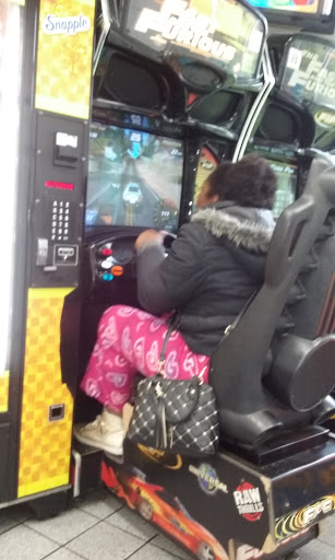 Laundromat «Family Wash Day», reviews and photos, 1415 Eastern Blvd, Essex, MD 21221, USA