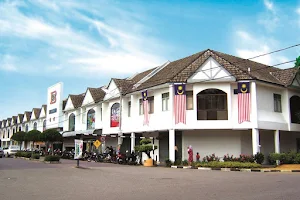 Billion Shopping Centre (Parit Buntar, Perak) image