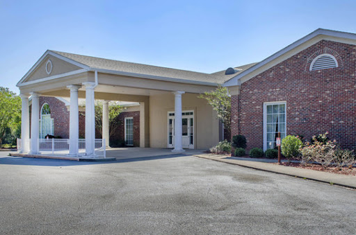 Funeral Home «Pine Crest Funeral Home & Cemeteries», reviews and photos, 1939 Dauphin Island Pkwy, Mobile, AL 36605, USA