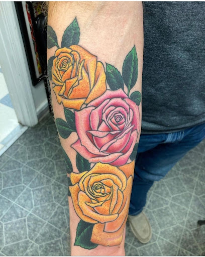 Alley Cat Tattoo, 990B Reservoir St, Harrisonburg, VA 22801, USA, 