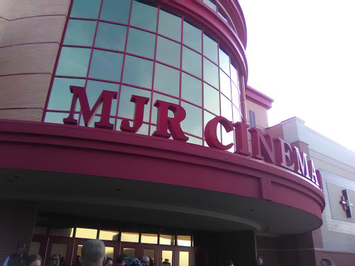 Shopping Mall «The Mall at Partridge Creek», reviews and photos, 17420 Hall Rd, Charter Twp of Clinton, MI 48038, USA